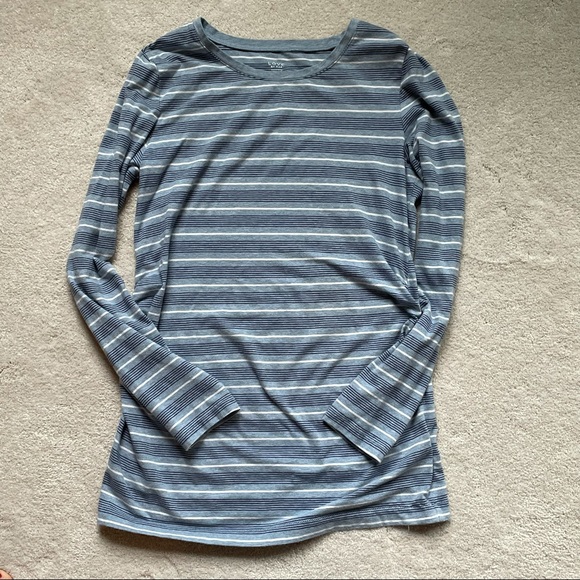 Two Love by Gap Maternity Tops - Picture 3 of 8